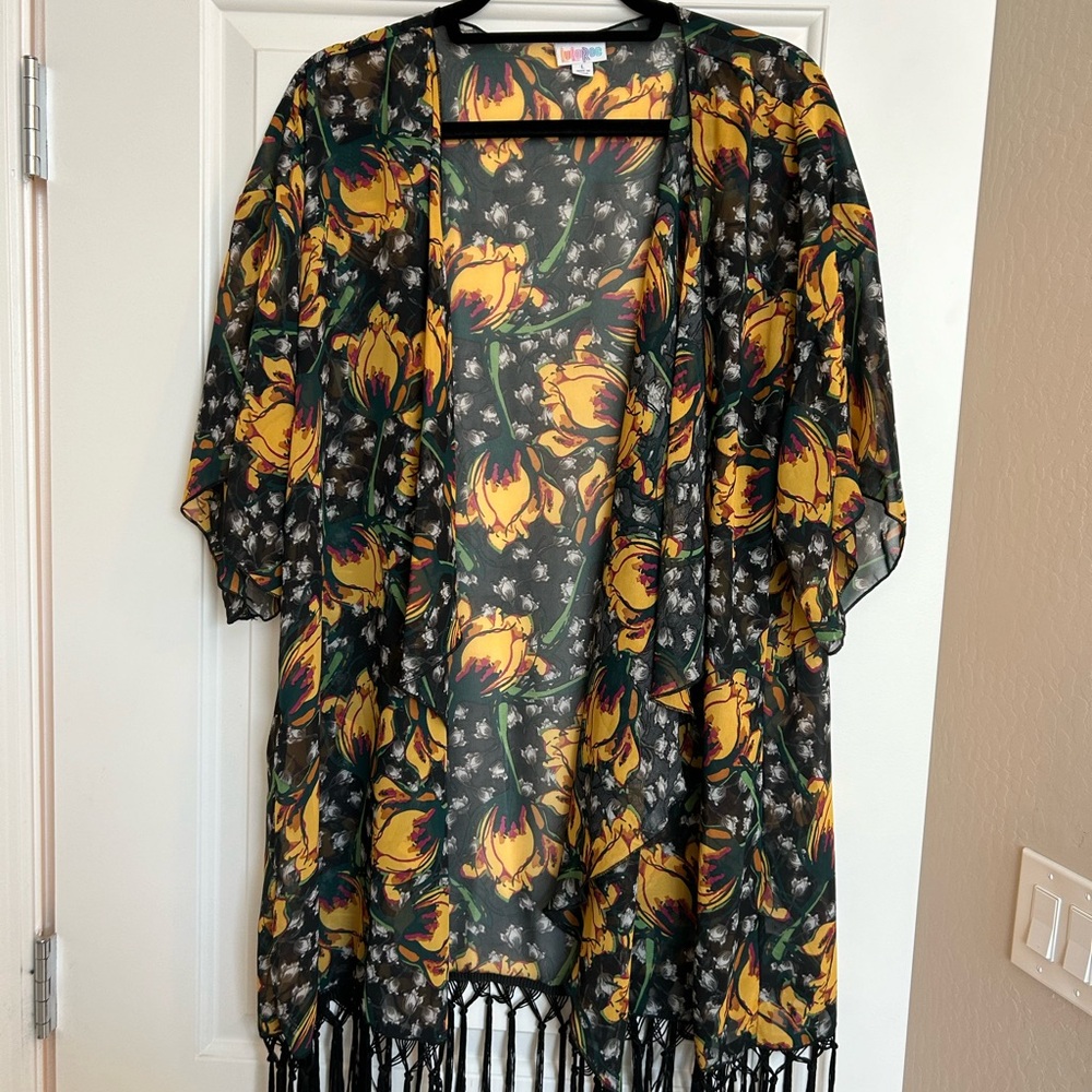 Lularoe Monroe kimono large (14-24)